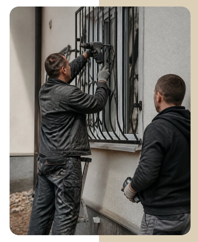 Установка наружных решеток в Ялуторовске от 5061 р. | ДвериЛегко-Лтр